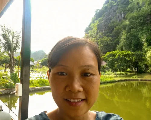 Thao-host-w-Ninh-Binh-2